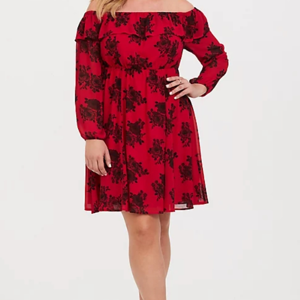 Red rose cold shoulder chiffon dress